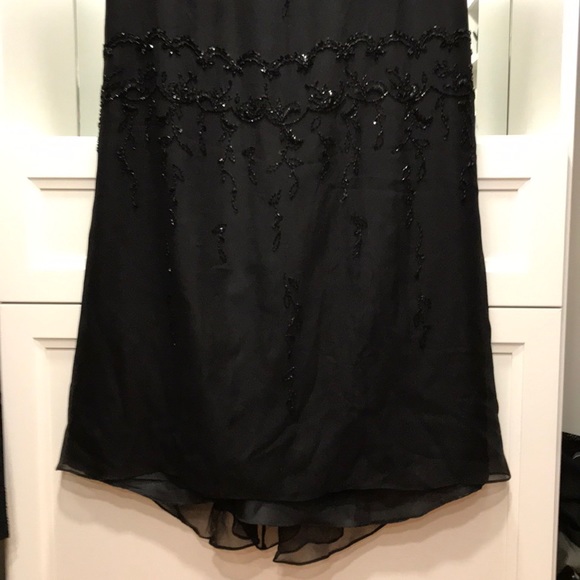 Evening dress. - Picture 6 of 8